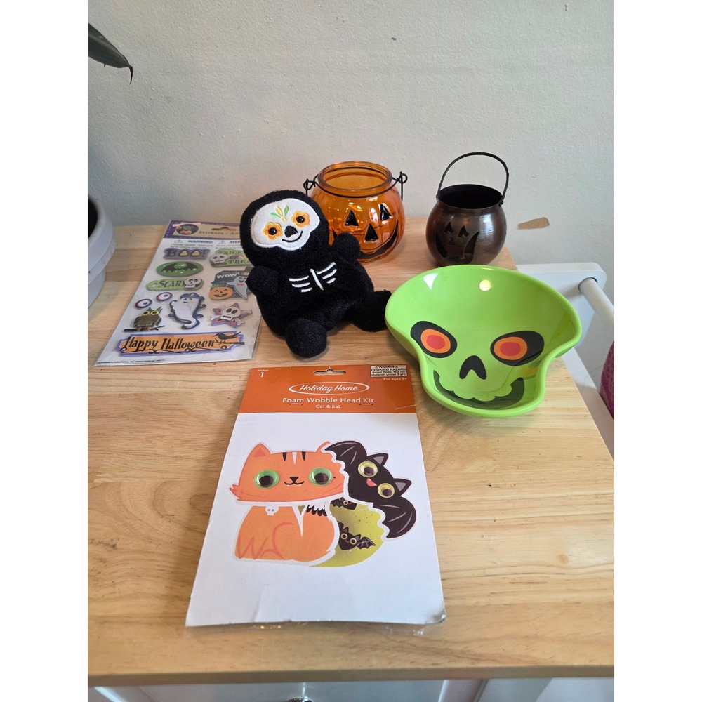 Halloween Decor Bundle Palm Pals Skull dish Pumpkin lanterns Crafts stickers